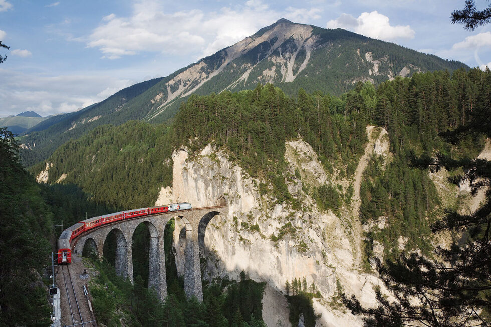 Ferrovia Retica Albula Bernina